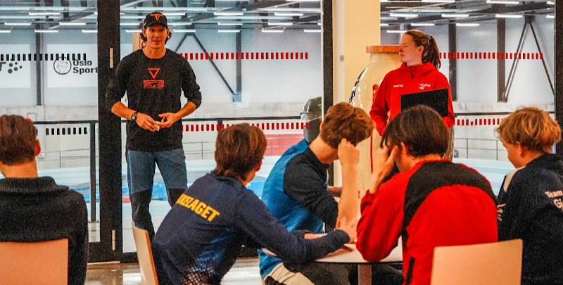 teori må til foto kristoffer randall forsidebilde.png