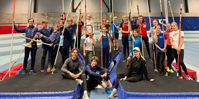 Stavsamling i Bærum Idrettspark