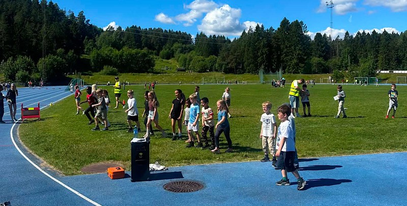 idrettsdag for en skole i Skien.jpg