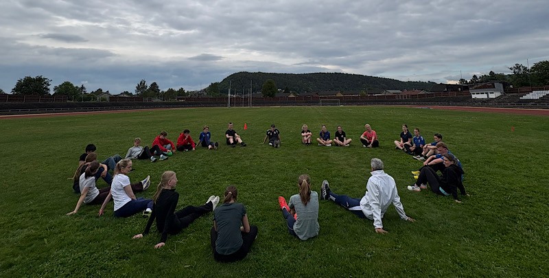 nærmer seg litt slutt på dagen foto lene gundersen forside.jpg