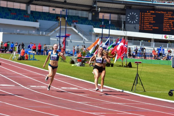 Marthe Oettersen, 100m finaleheat.jpg