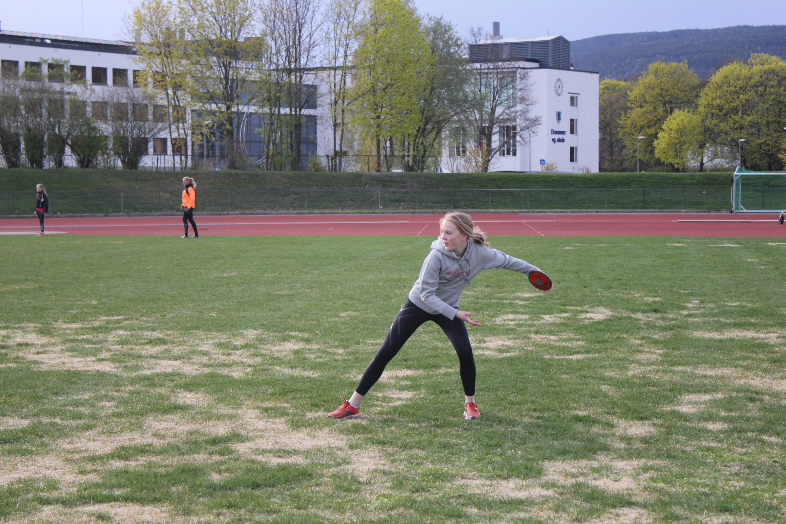 Tre fra Buskerud uttatt på rekrutteringslandslaget i kast