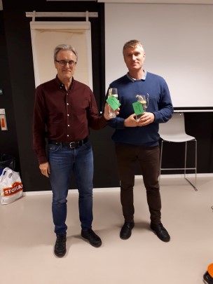 Hederspremier utdelt på kretstinget