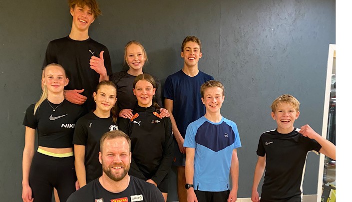 eivind og deltagere foto aina.jpg