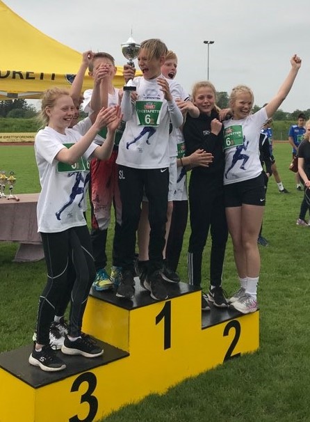 Ringshaug skole 6.trinn (2).jpg